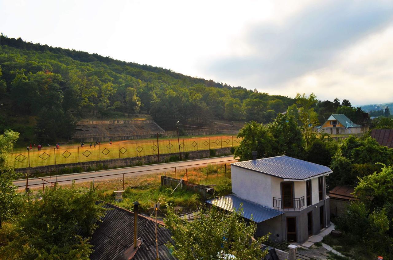 Kmg Hotel Khashuri ภายนอก รูปภาพ